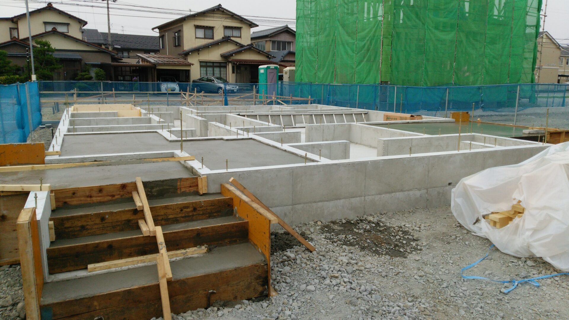 地盤調査から基礎工事完了の流れ ベタ基礎 キャロットホーム 金沢で注文住宅 マイホームを建てる